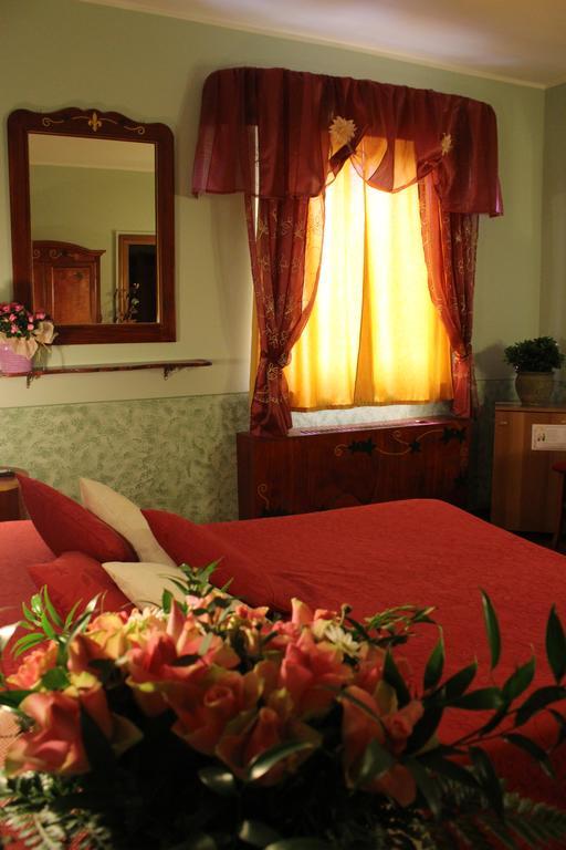 Albergo La Pieve Кастелфиорентино Стая снимка